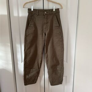 Everlane Utility Barrel Pant (Organic) - Dark Moss - Size 0